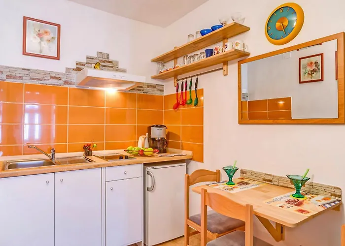 Tragos In - Mittel-dalmatien 特罗吉尔