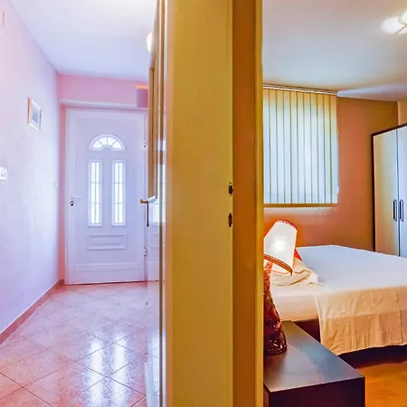 Penzion Tragos In - Mittel-dalmatien 3*